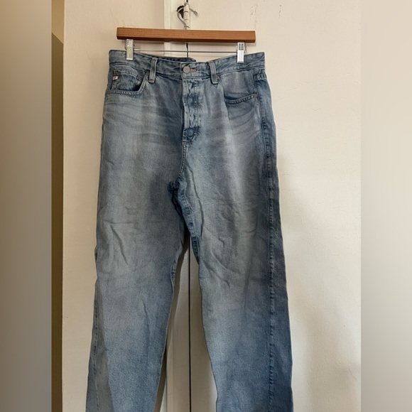 AG Alexxis High Rise Twisted Ankle Straight Jeans in Sphinx - Picture 3 of 8